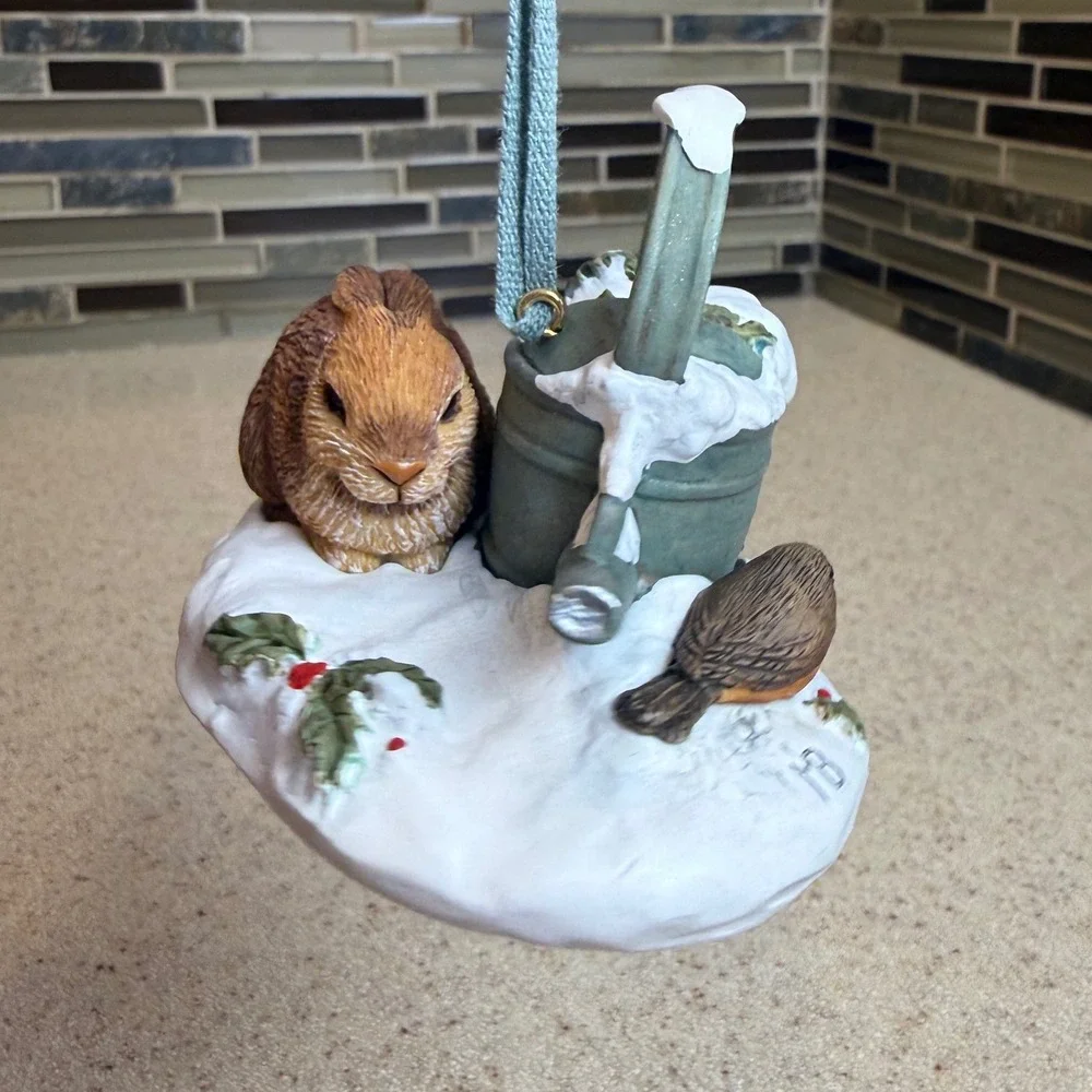 VTG Hallmark Keepsake Ornament 2000 Snowy Garden Marjolein Bastin Rabbit Bird